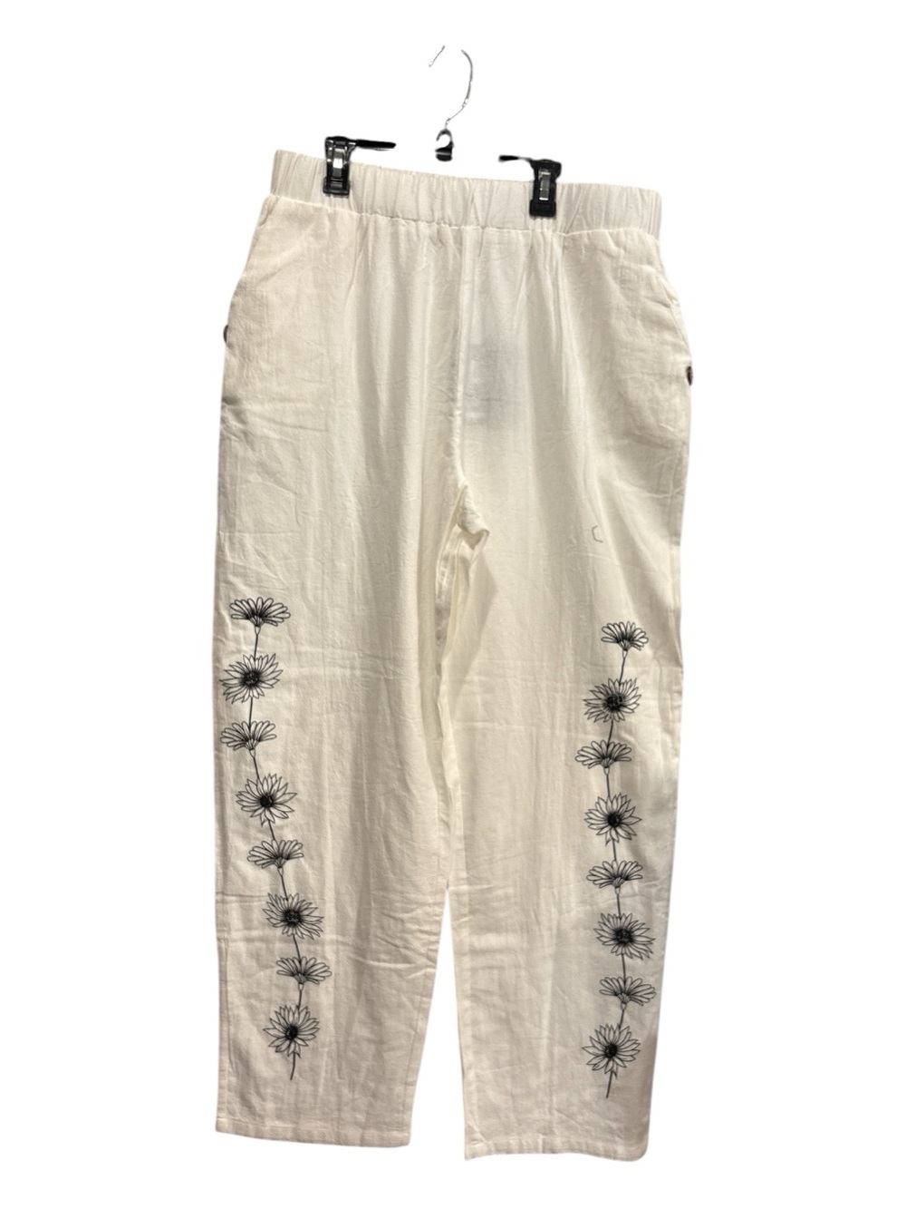 Just Fashion Now Wide-Leg  white Pants with Black Floral Trim size 2XL pull on